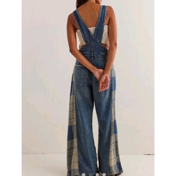 Free People Patchwork Denim Overalls Sz Xsmall - Picture 2 of 8